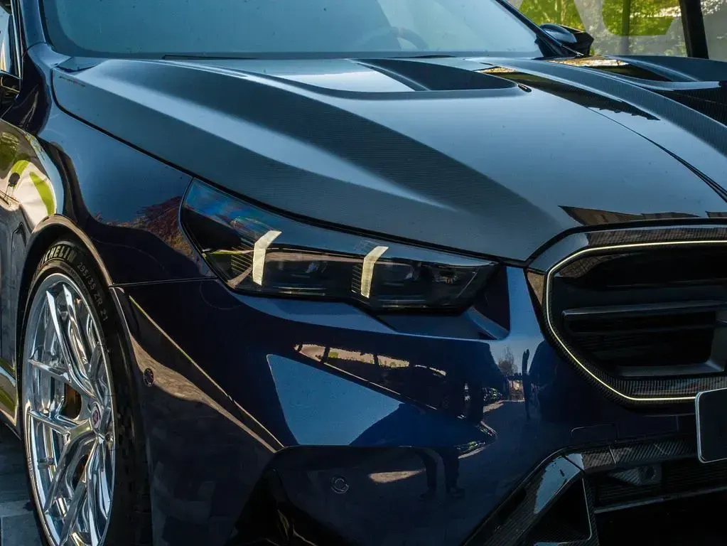 Usata BMW M5 Performance 2025 Viola Berlina