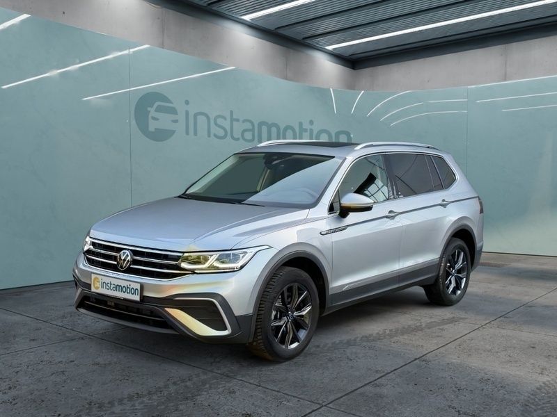Gebraucht VW Tiguan S 200 PS (147 kW) 2023 Silber SUV