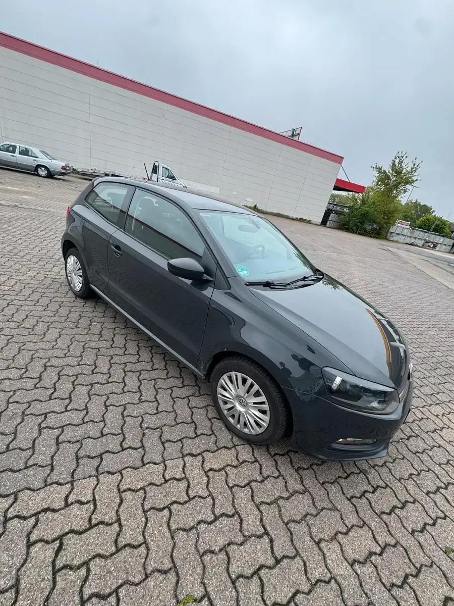 Gebraucht VW Polo 75 PS (55 kW) 2016 Kleinwagen