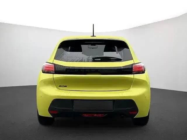 Gebraucht Peugeot 208 Active 101 PS (74 kW) 2024 Farbe aguedagelb/typ aussenverkleidung metalliclackierung Kleinwagen