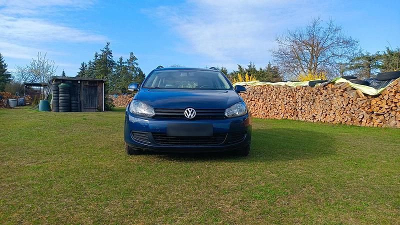 Gebraucht VW Golf VII 105 PS (77 kW) 2013 Blau Kombi