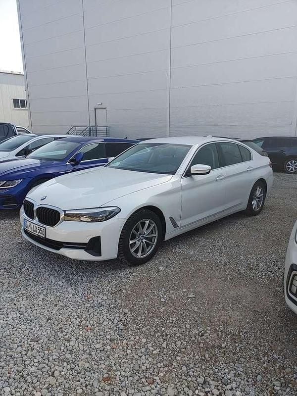 Gebraucht BMW 530 286 PS (210 kW) 2021 Weiß Limousine