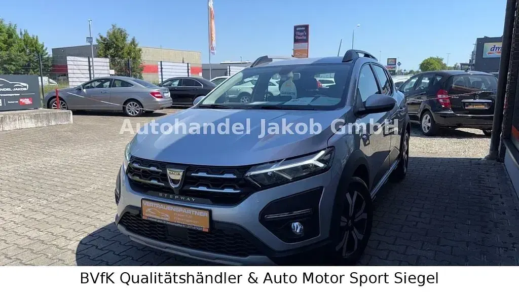 Gebraucht Dacia Sandero Stepway 91 PS (66 kW) 2022 Grau Limousine
