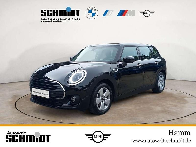 Midnight black metallic Gebraucht 2022 Mini Cooper Clubman Essential Kombi | 25.890 € (Fairer Preis) - Bild 1/4