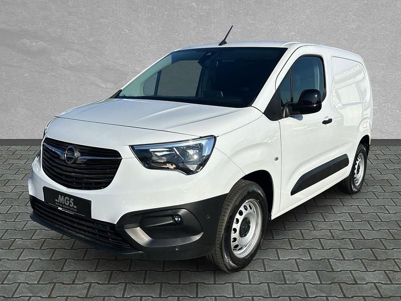 Neu Opel Combo-e Life 100 kW (136 PS) 2025 Kaolin weiss