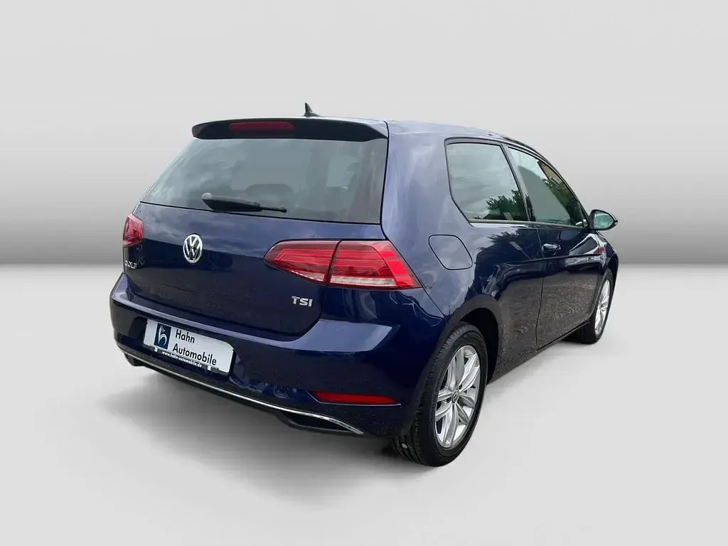 Gebraucht VW Golf VII Comfortline 86 PS (63 kW) 2017 Atlantic blue metallic Limousine