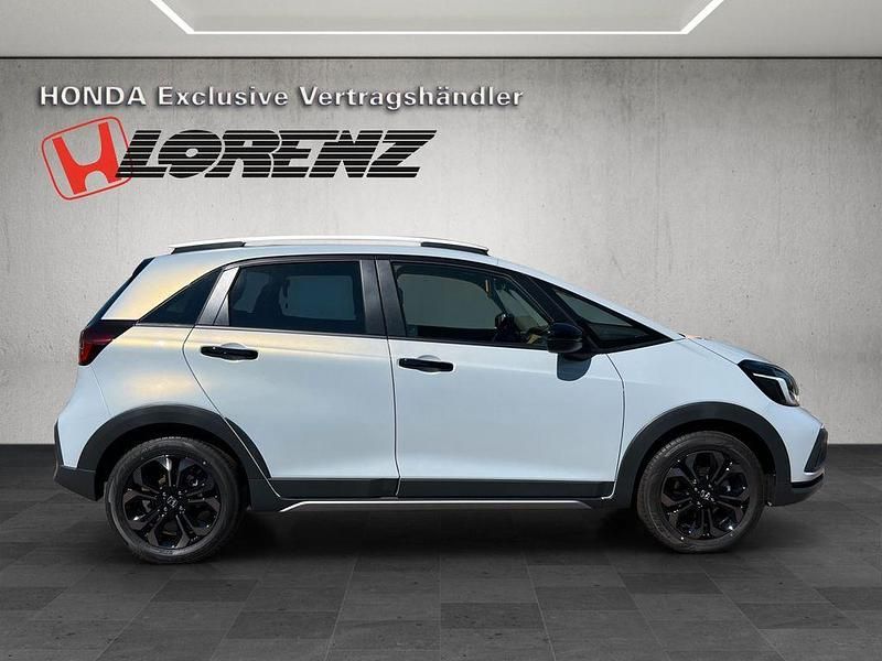 Gebraucht Honda Jazz Advance 122 PS (89 kW) 2024 Premium sunlight white Kleinwagen