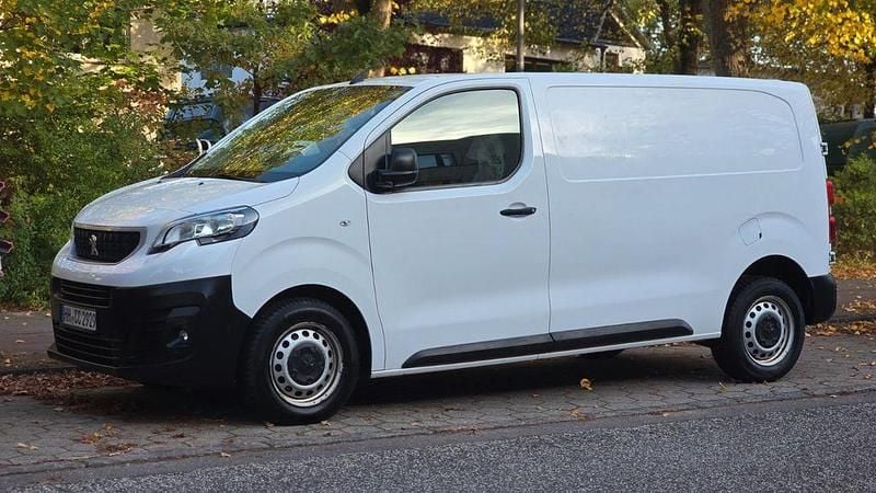 Gebraucht Peugeot Expert 122 PS (89 kW) 2020 Weiß Van