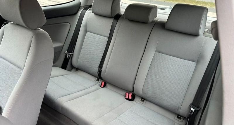 Gebraucht VW Golf IV 116 PS (85 kW) 2004 Silber Limousine