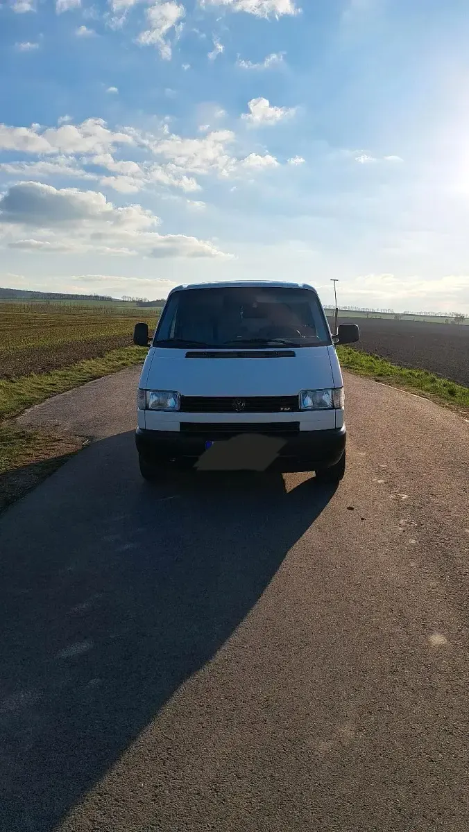 Second-hand VW Transporter 88 CP (64 kW) 2002 Alb Van