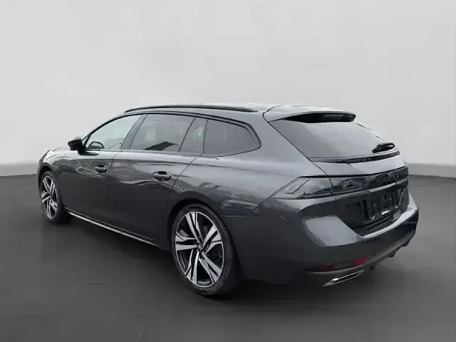 Gebraucht Peugeot 508 SW Allure 131 PS (96 kW) 2023 Lackierung titangrau/typ ausse Kombi