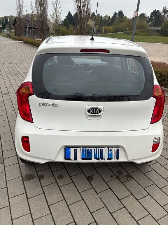 Gebraucht Kia Picanto Attract 69 PS (50 kW) 2014 Weiß Kleinwagen