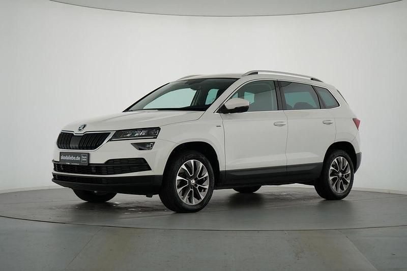 Candyweiss Gebraucht 2020 Skoda Karoq Clever SUV | 23.489 € (Fairer Preis) - Bild 1/4