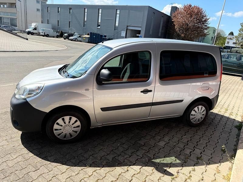 Gebraucht Renault Kangoo 90 PS (66 kW) 2015 Grau Van / Kleinbus