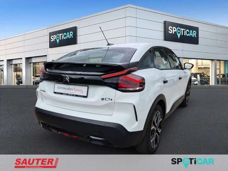 Gebraucht Citroën e-C4 Feel 100 kW (136 PS) 2022 Lack weiss banquise/typ aussen Limousine