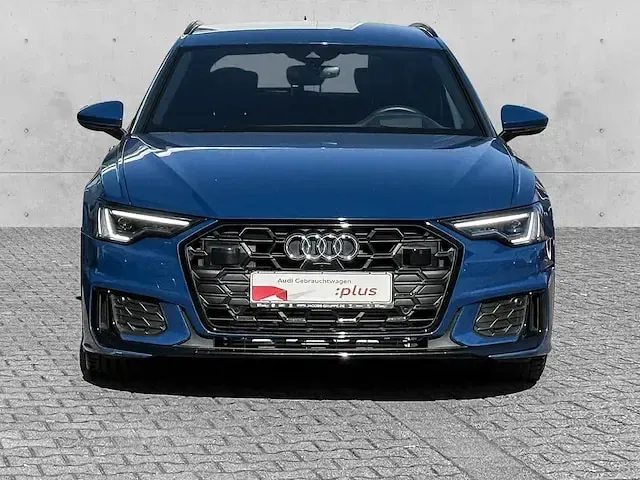 Usata Audi A6 Design 265 CV (194 kW) 2025 Blu Station wagon
