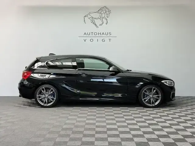 Gebraucht BMW M140 M Sport 340 PS (250 kW) 2017 Black sapphire metallic Kleinwagen