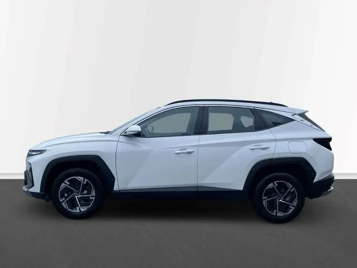 Neu Hyundai Tucson Select 239 PS (175 kW) 2026 Atlas white / sol SUV