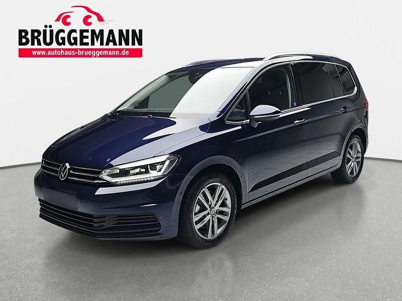 Blau Neu 2025 VW Touran Comfortline Van / Kleinbus | 40.990 € - Bild 1/4