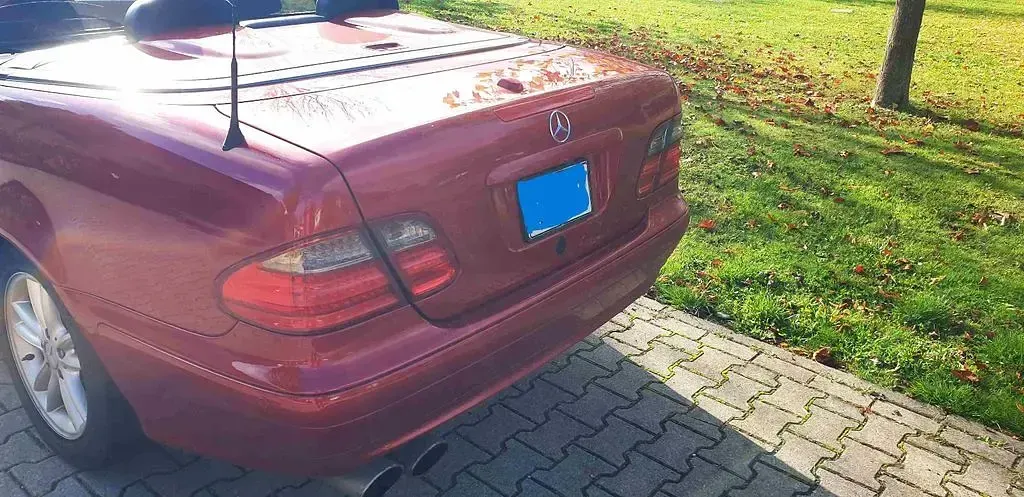 Gebraucht Mercedes CLK320 218 PS (160 kW) 2002 Rot Cabrio