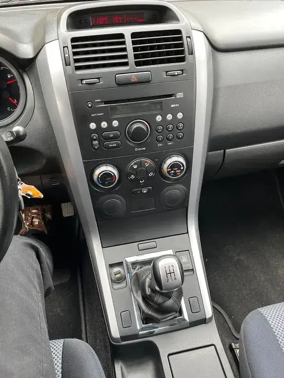 Gebraucht Suzuki Grand Vitara Comfort 106 PS (77 kW) 2006 Grau SUV