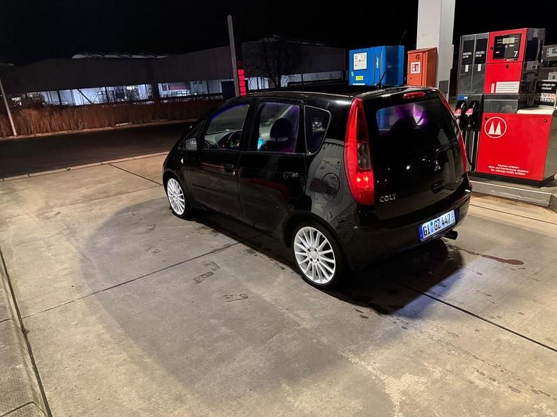 Schwarz Gebraucht 2007 Mitsubishi Colt Kleinwagen | 650 € (Guter Preis) - Bild 1/4