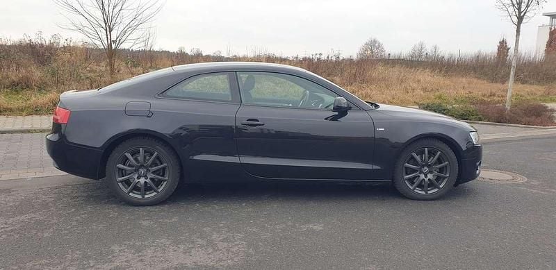 Gebraucht Audi A5 160 PS (117 kW) 2009 Phantomschwarz perleffekt Coupé