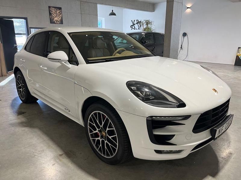 Gebraucht Porsche Macan GTS Sport 360 PS (264 kW) 2016 Weiß SUV