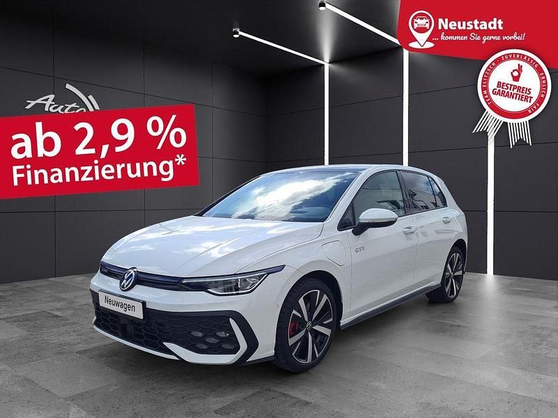 Pure white Gebraucht 2024 VW Golf GTE Limousine | 38.930 € (Fairer Preis) - Bild 1/4