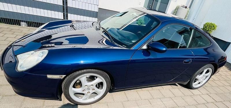 Blau Gebraucht 2001 Porsche 911 Carrera Coupé | 32.500 € (Fairer Preis) - Bild 1/4