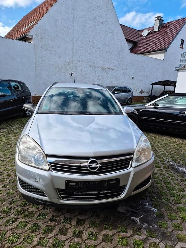 Gebraucht Opel Astra 100 PS (73 kW) 2007 Silber Kombi