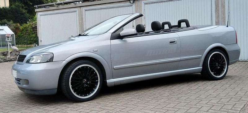 Gebraucht Opel Astra Cabriolet 125 PS (91 kW) 2001 Silber Cabrio