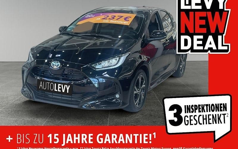 Schwarz Neu 2024 Toyota Yaris Hybrid Team Kleinwagen | 23.830 € (Fairer Preis) - Bild 1/4