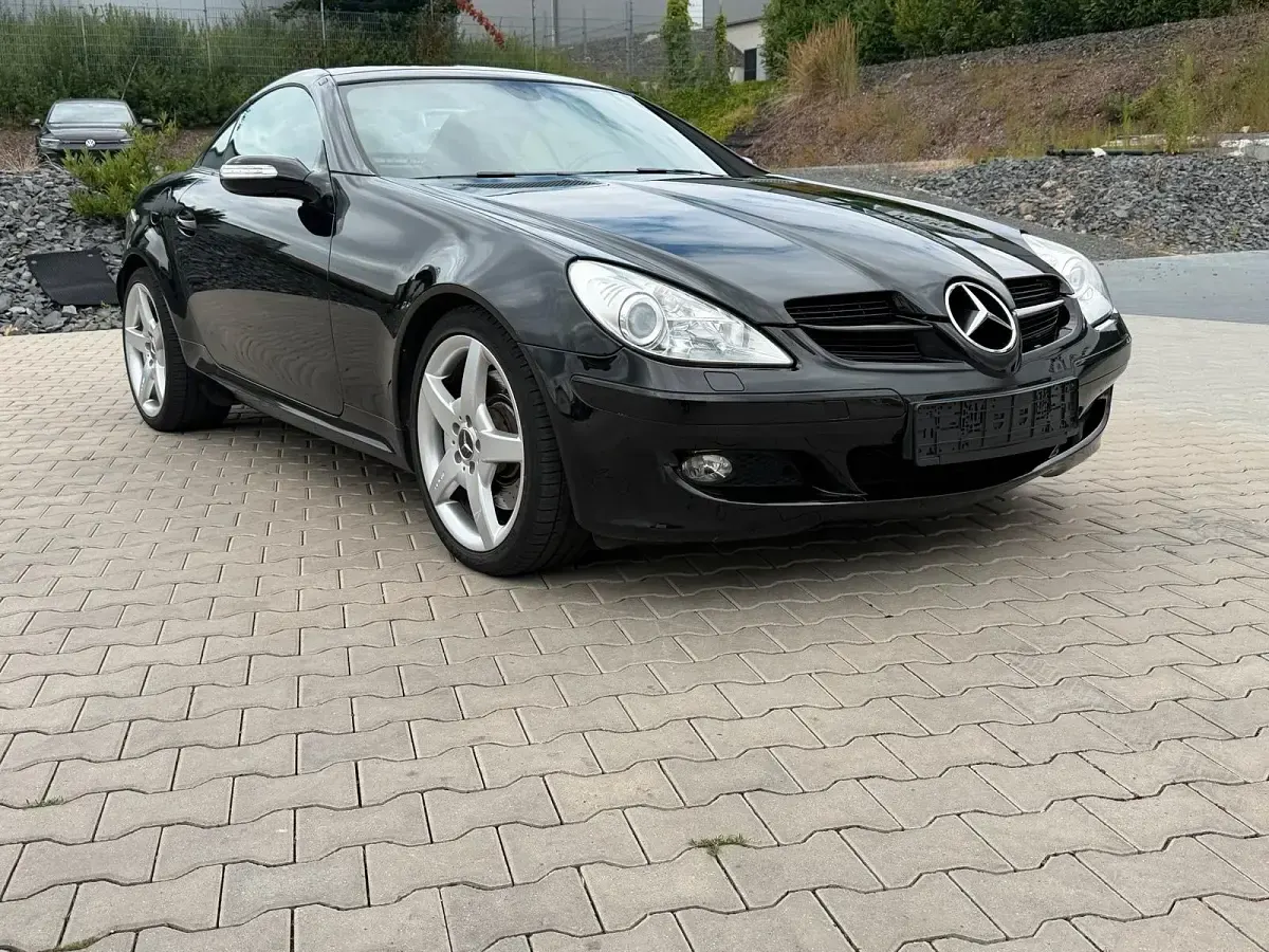 Gebraucht Mercedes SLK350 272 PS (200 kW) 2005 Schwarz Cabrio