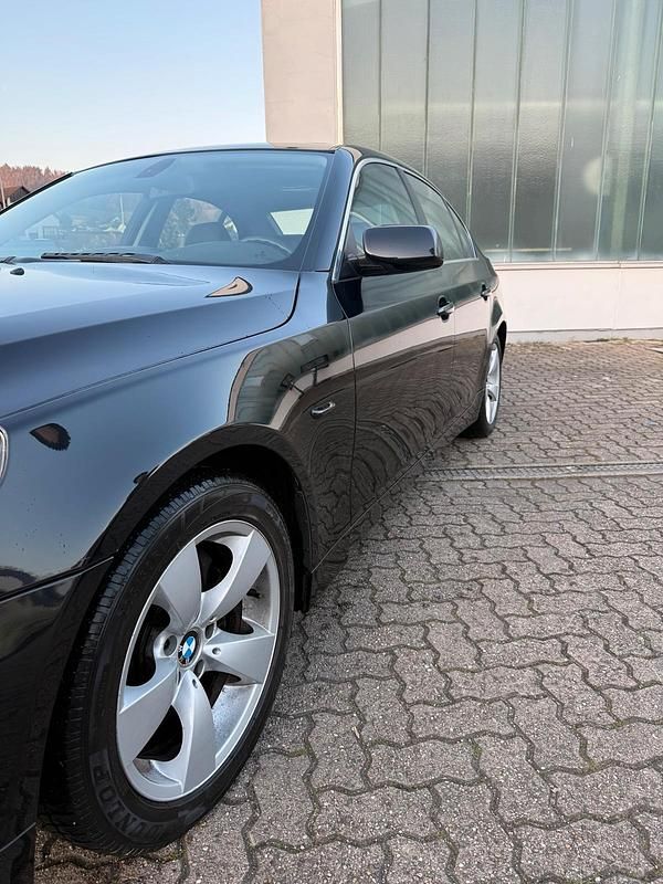 Gebraucht BMW 520 170 PS (125 kW) 2005 Schwarz Limousine