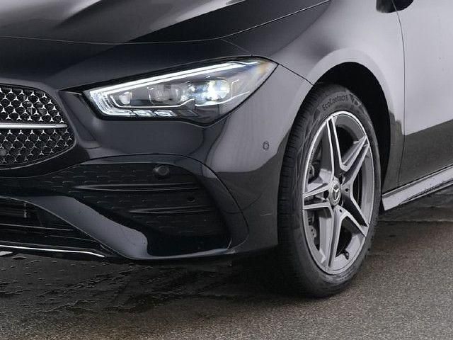 Gebraucht 2024 Mercedes CLA250e Shooting Brake AMG line Kombi | 39.425 € (Teuer) - Bild 1/4