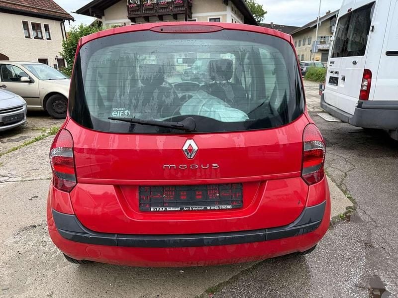 Gebraucht Renault Modus Avantage 75 PS (55 kW) 2009 Rot Van / Kleinbus