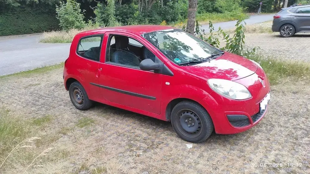 Gebraucht Renault Twingo Authentique 58 PS (42 kW) 2007 Rot Kleinwagen