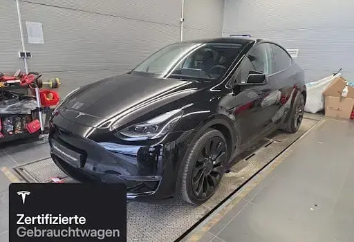 Used Tesla Model Y Performance 321 kW (437 HP) 2022 Black SUV