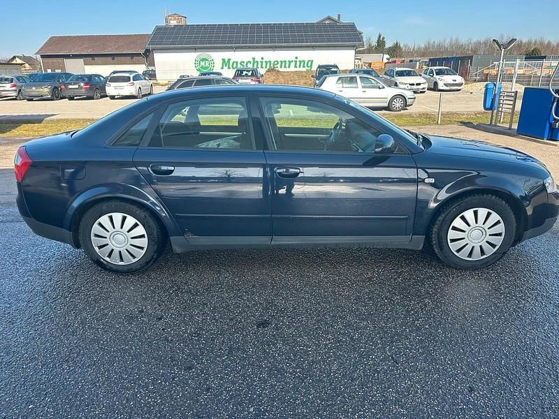 Gebraucht Audi A4 131 PS (96 kW) 2003 Limousine