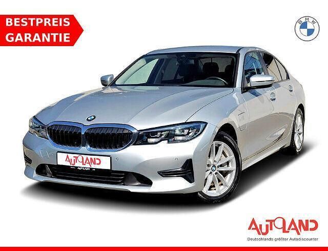 Andere Gebraucht 2020 BMW 330e Advantage Limousine | 28.490 € (Etwas zu teuer) - Bild 1/4