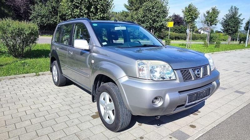 Silber Gebraucht 2006 Nissan X-Trail Comfort SUV | 3.200 € (Guter Preis) - Bild 1/4