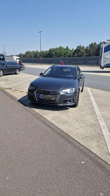 Gebraucht Audi A4 Sport 190 PS (139 kW) 2017 Kombi