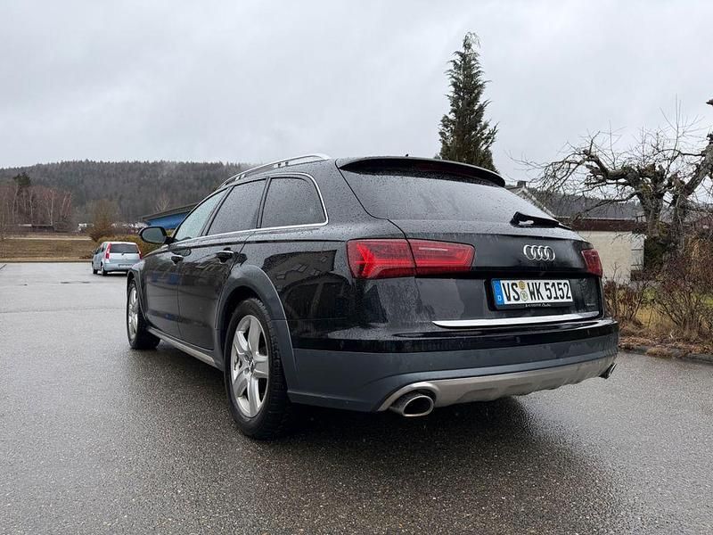 Gebraucht Audi A6 Allroad Ambiente 218 PS (160 kW) 2018 Schwarz Kombi