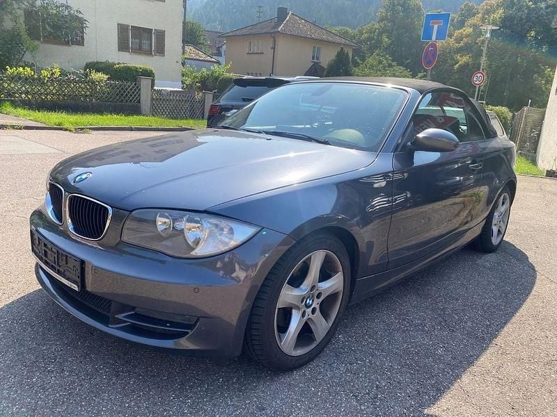 Sparkling graphite Gebraucht 2008 BMW 120 Cabriolet Sport Line Cabrio | 8.499 € (Fairer Preis) - Bild 1/4