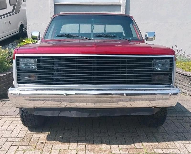 Gebraucht GMC Sierra 167 PS (122 kW) 1985 Rot Pickup