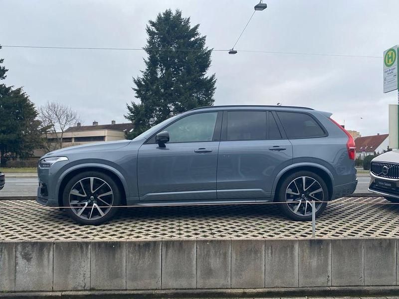 Gebraucht Volvo XC90 Plus 235 PS (172 kW) 2022 Grau SUV