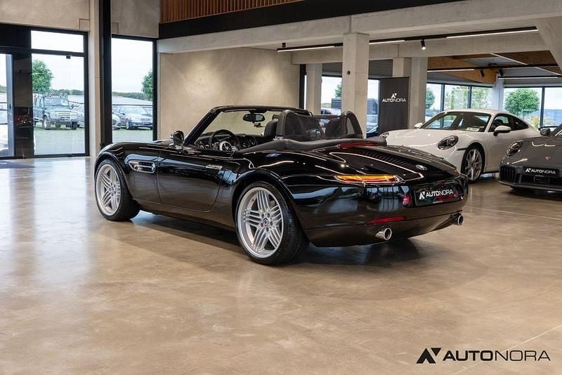 Gebraucht BMW Z8 Sport Line 400 PS (294 kW) 2002 Schwarz Cabrio