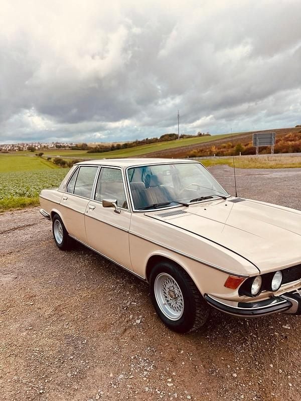 Beige Gebraucht 1976 BMW 2500 Limousine | 18.400 € - Bild 1/4
