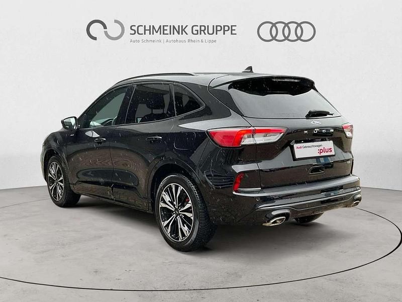 Gebraucht Ford Kuga ST-Line 224 PS (164 kW) 2021 Obsidianschwarz metallic (metallic) SUV